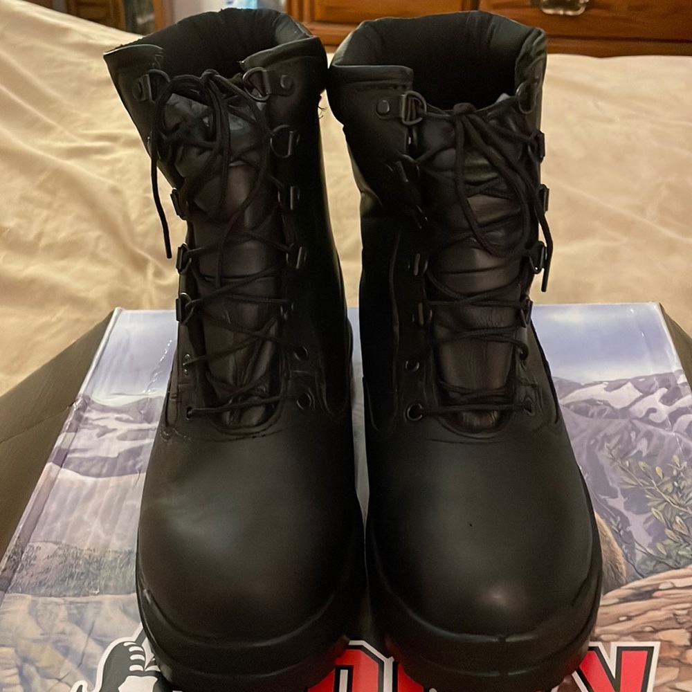 Rocky never worn Eliminator2 black boots